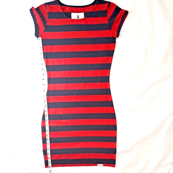 Claudio Milano Red and Navy Stripe Fitted Shirt Rugby Dress - Picture 5 of 13